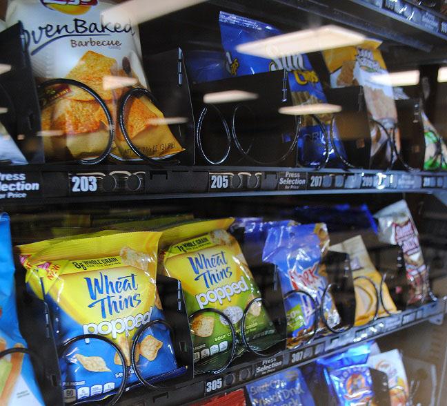 Traditional+snack+items+have+been+replaced+by+healthier+choices+in+AMSAs+vending+machines.